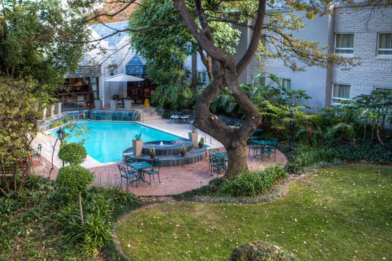 City Lodge Hotel Sandton, Katherine Street Йоганнесбурґ Екстер'єр фото