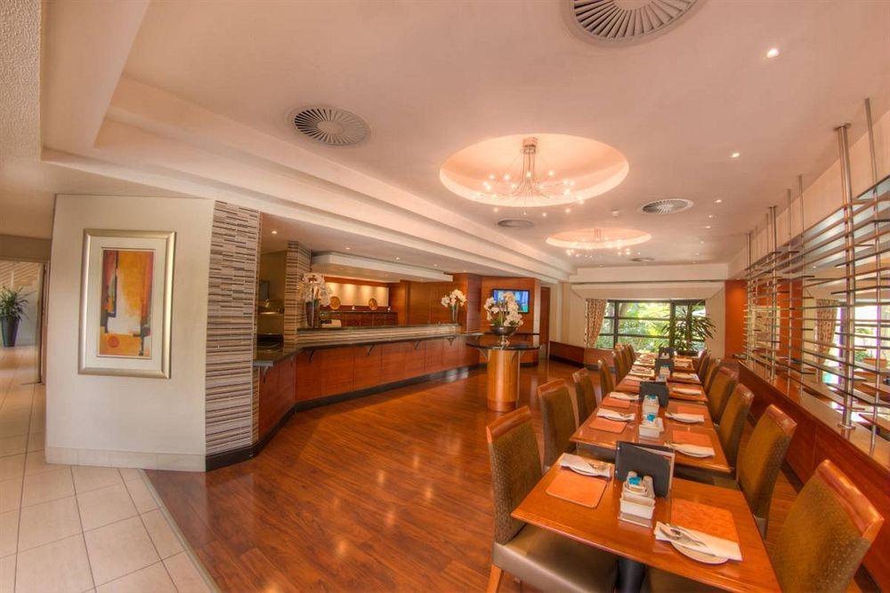 City Lodge Hotel Sandton, Katherine Street Йоганнесбурґ Екстер'єр фото